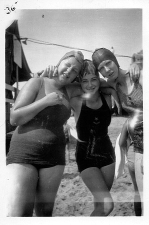 Jean, cousin and Lois